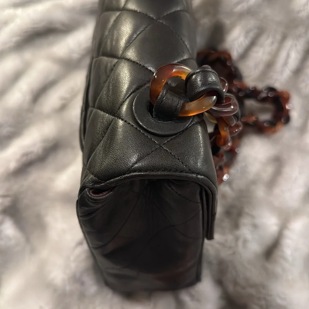 SOLD Chanel Tortoiseshell Lambskin Maxi Flap Bag - Picture 15 of 17